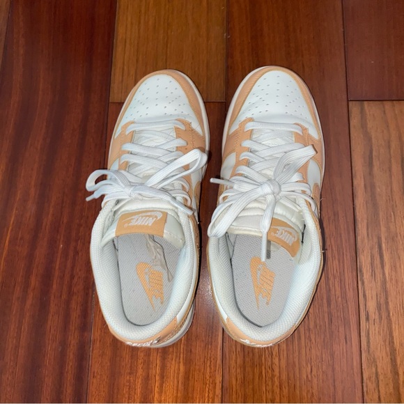 Sold ❌Dunk low harvest moon - Picture 7 of 10